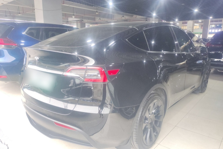 特斯拉 Model Y 2022款 改款 后轮驱动版车身外观6003