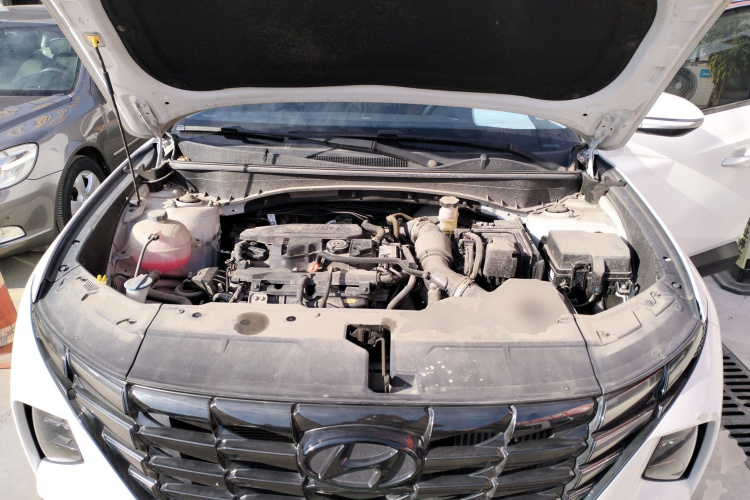 现代 2023款 途胜L 1.5T 自动两驱GLX精英版机舱底盘24