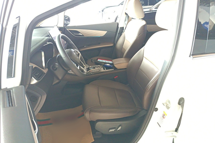 比亚迪 宋MAX新能源 2022款 DM-i 105KM 行政版局部细节19