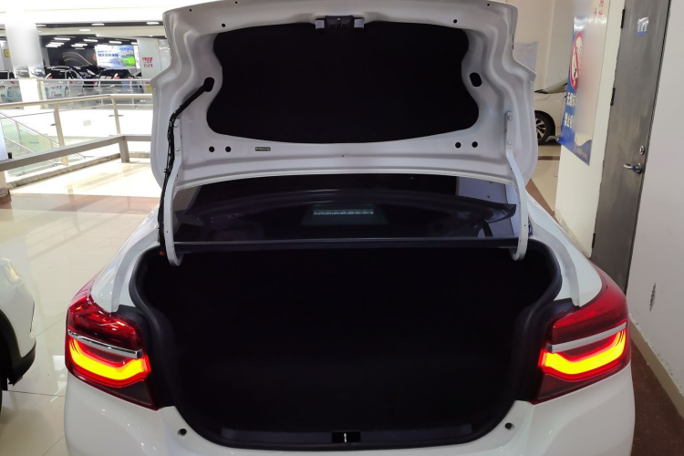 丰田 威驰 2021款 1.5L CVT创行版局部细节23