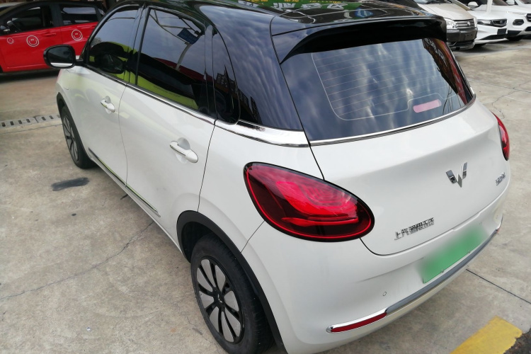 五菱汽车 五菱缤果 2023款 410km 灵犀尊享款车身外观6003