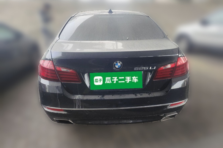 宝马5系 2017款 525Li 豪华设计套装车身外观6004