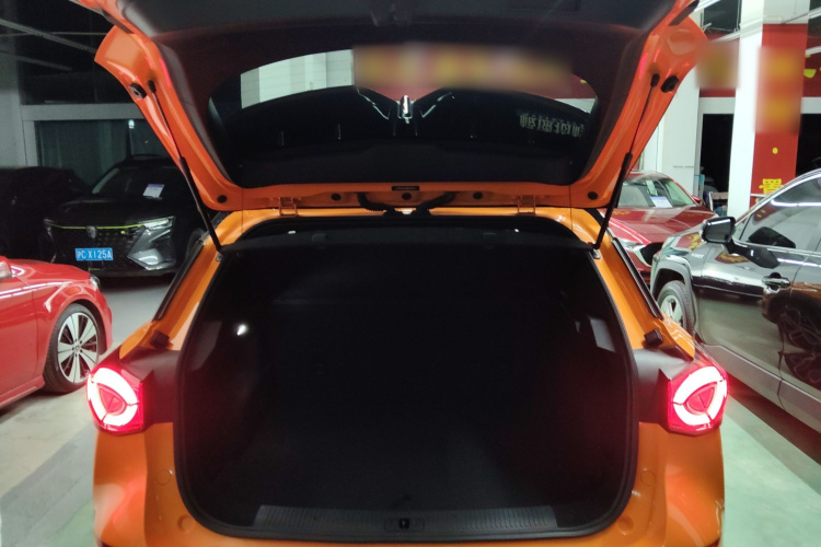 名爵 MG ONE 2022款 α-数智运动系列 1.5T 标准版机舱底盘23