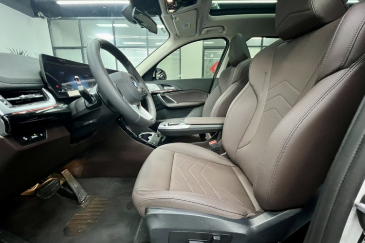 宝马X1 2024款 sDrive25Li X设计套装局部细节19