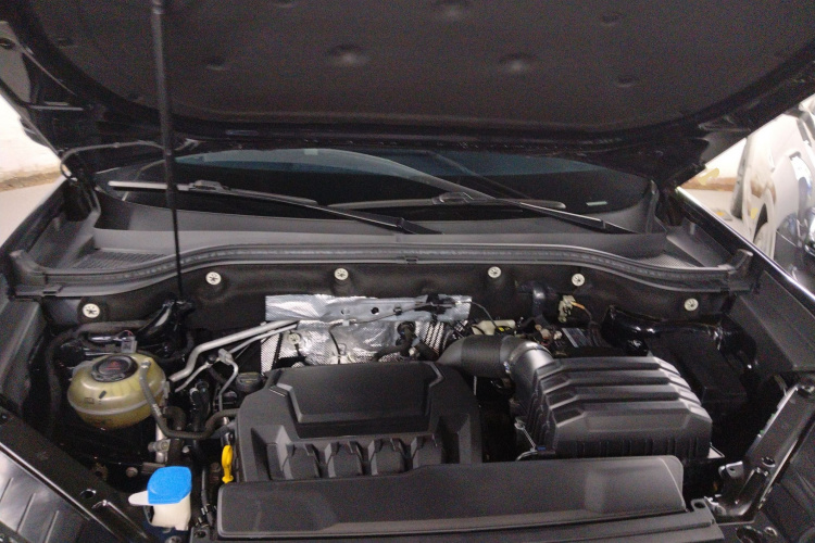 大众 途昂X 2023款 380TSI 四驱尊享豪华版机舱底盘24