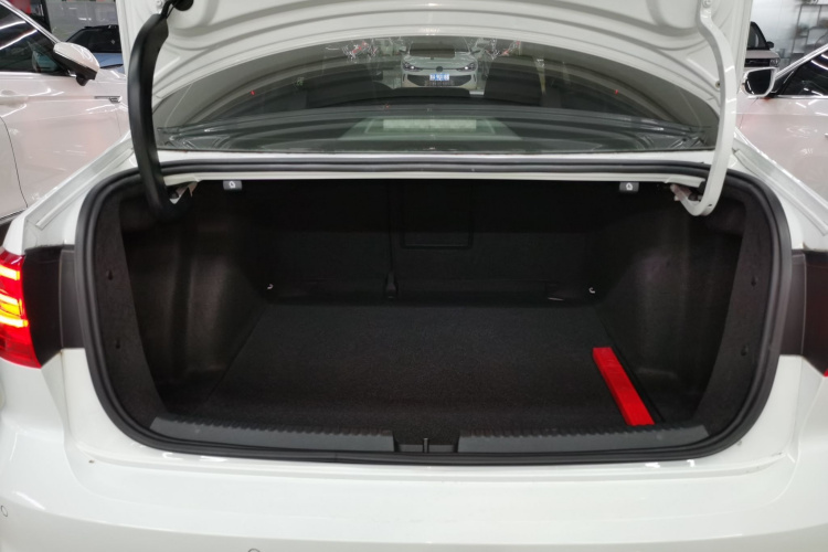 大众 速腾 2017款 1.6L 自动舒适型局部细节23