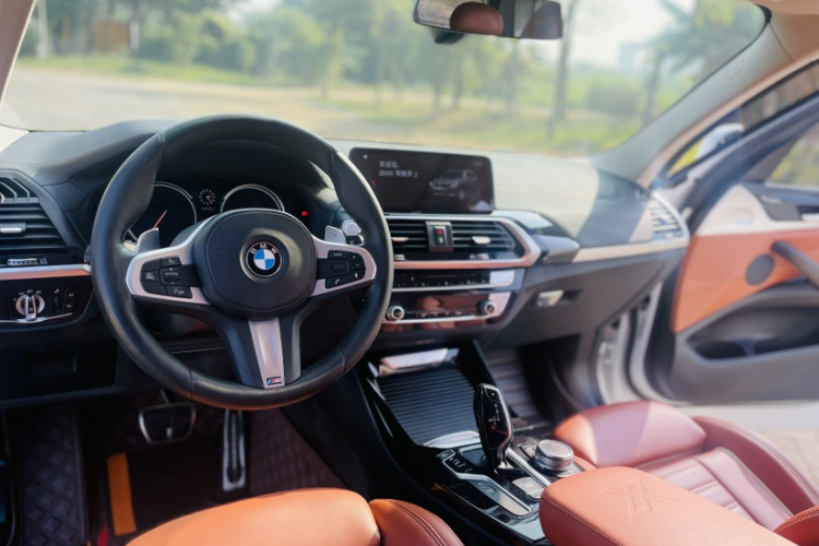 宝马X3 2018款 xDrive28i M运动套装 国VI中控内饰7007