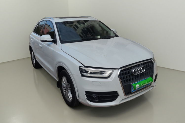 奥迪Q3 2013款 35 TFSI 舒适型车身外观3