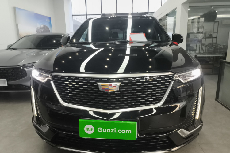 凯迪拉克XT6 2022款 2.0T 六座两驱豪华型车身外观2
