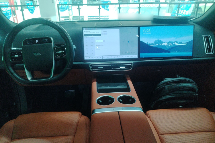 理想汽车 理想L9 2022款 Max中控内饰12
