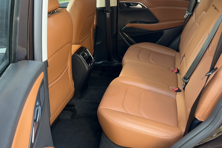 宝沃BX7 2018款 28T 两驱质享型 5座 国VI中控内饰7002