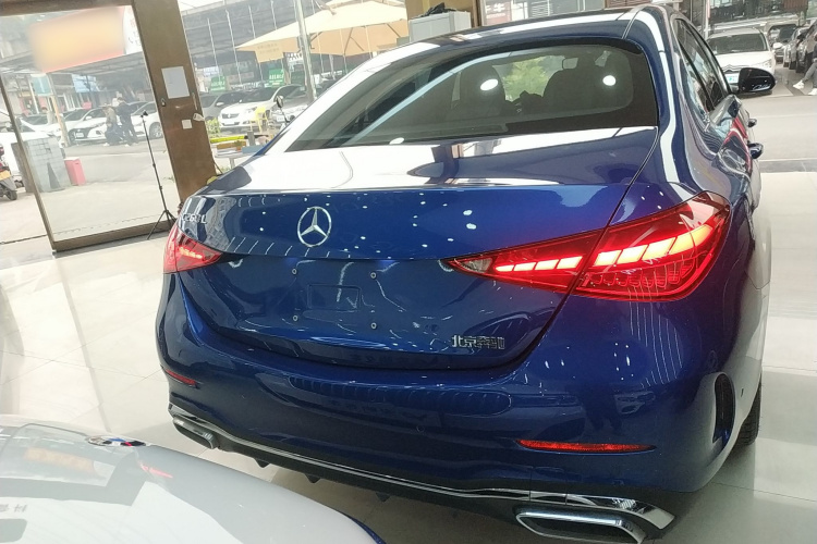 奔驰C级 2022款 C 260 L 运动版车身外观6004