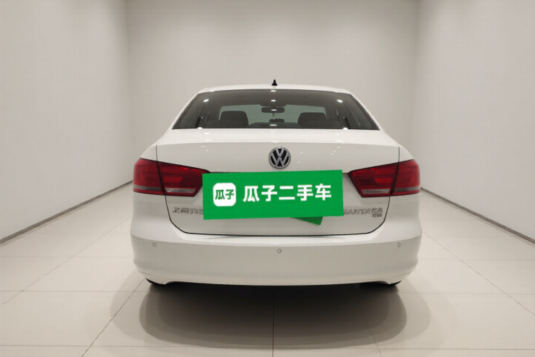 大众 桑塔纳 2015款 1.6L 手动舒适版车身外观6