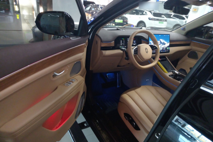 鸿蒙智行 问界M7 2024款 1.5T 后驱Plus版 5座中控内饰20