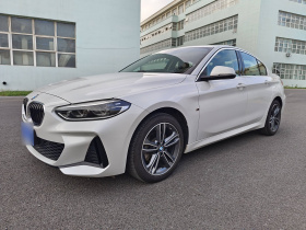 宝马1系 2021款 改款 120i M运动版