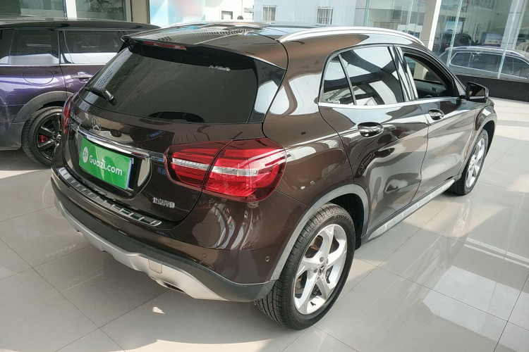 奔驰GLA 2017款 GLA 200 动感型车身外观6005