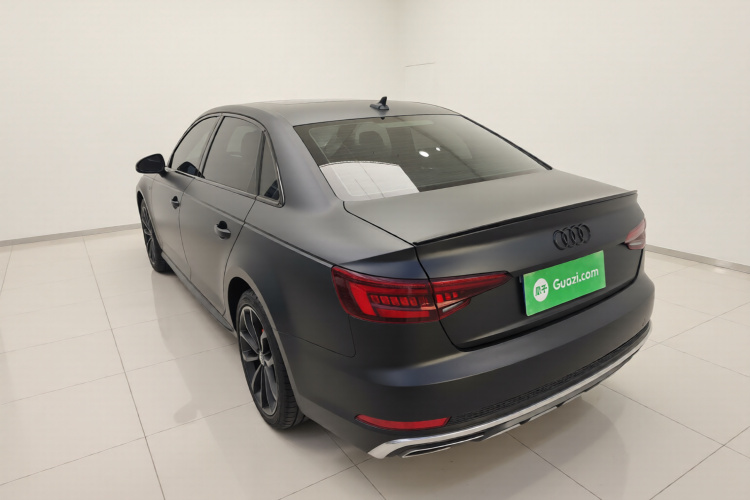 奥迪A4L 2019款 40 TFSI 时尚型 国VI车身外观5