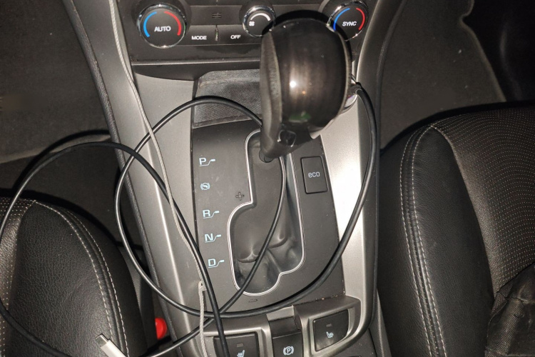 雪佛兰 科帕奇 2014款 2.4L 四驱旗舰版 7座局部细节18