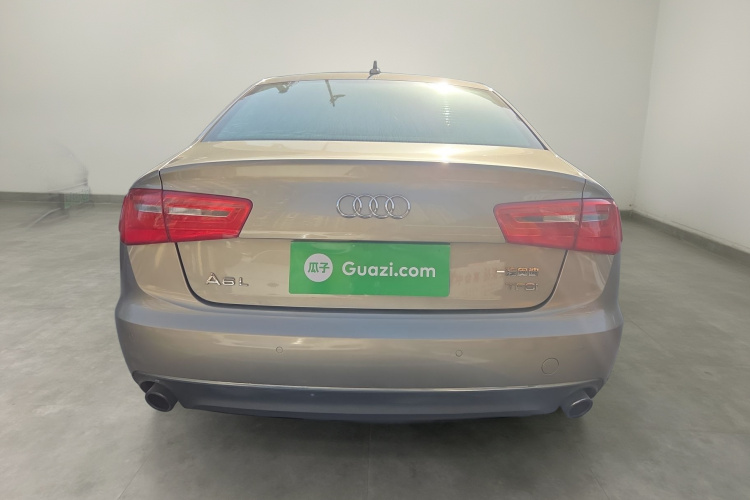 奥迪A6L 2012款 TFSI 标准型车身外观6