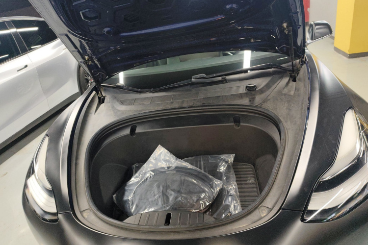 特斯拉 Model 3 2019款 标准续航后驱升级版局部细节24