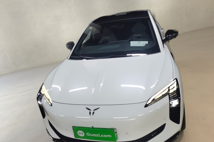 红旗EH7 2024款 690 Pro车身外观2