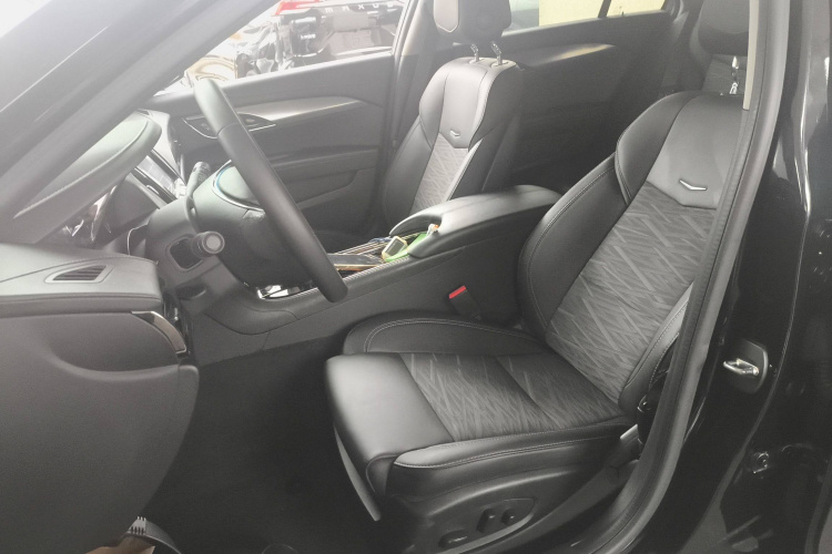 凯迪拉克ATS-L 2017款 28T 技术型中控内饰19