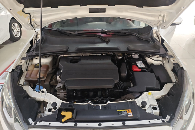 福特 福睿斯 2015款 1.5L 自动舒适型机舱底盘24