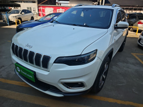 Jeep 自由光 2019款 2.0T 四驱探享版 国V