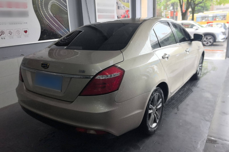 吉利汽车 帝豪 2017款 三厢百万款 1.5L CVT向上版车身外观6003