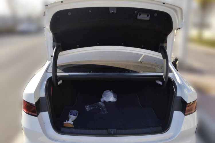 比亚迪 秦PLUS 2023款 冠军版 EV 420KM超越型局部细节23