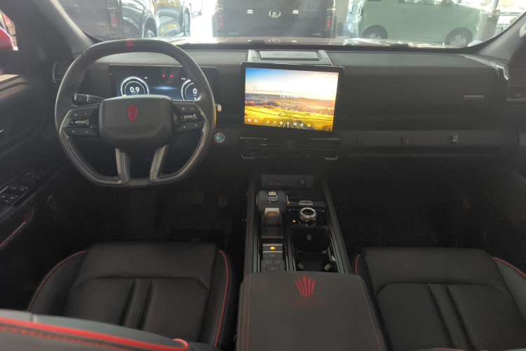 江铃 大道 2024款 敢探者 2.3T汽油自动四驱极境款中控内饰7002