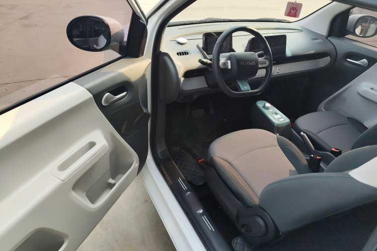 长安启源 长安Lumin 2024款 205km 启航版中控内饰7003