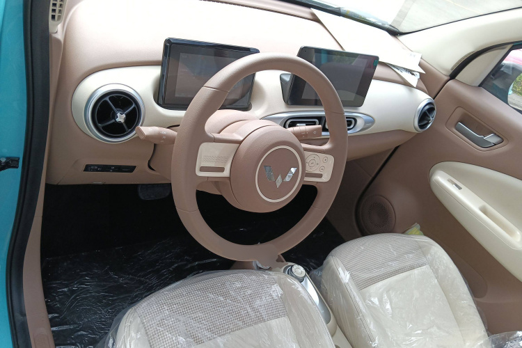 五菱汽车 宏光MINIEV 2025款 四门版 臻享款中控内饰12