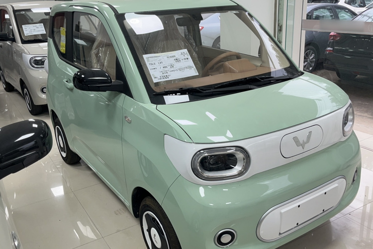 五菱汽车 宏光MINIEV 2024款 第三代 215km 青春版车身外观6002