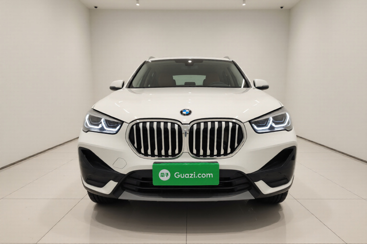 宝马X1 2021款 sDrive25Li 领先型车身外观2