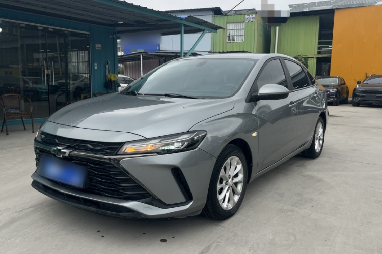 雪佛兰 科鲁泽 2023款 1.5L 双离合悦享版车身外观1