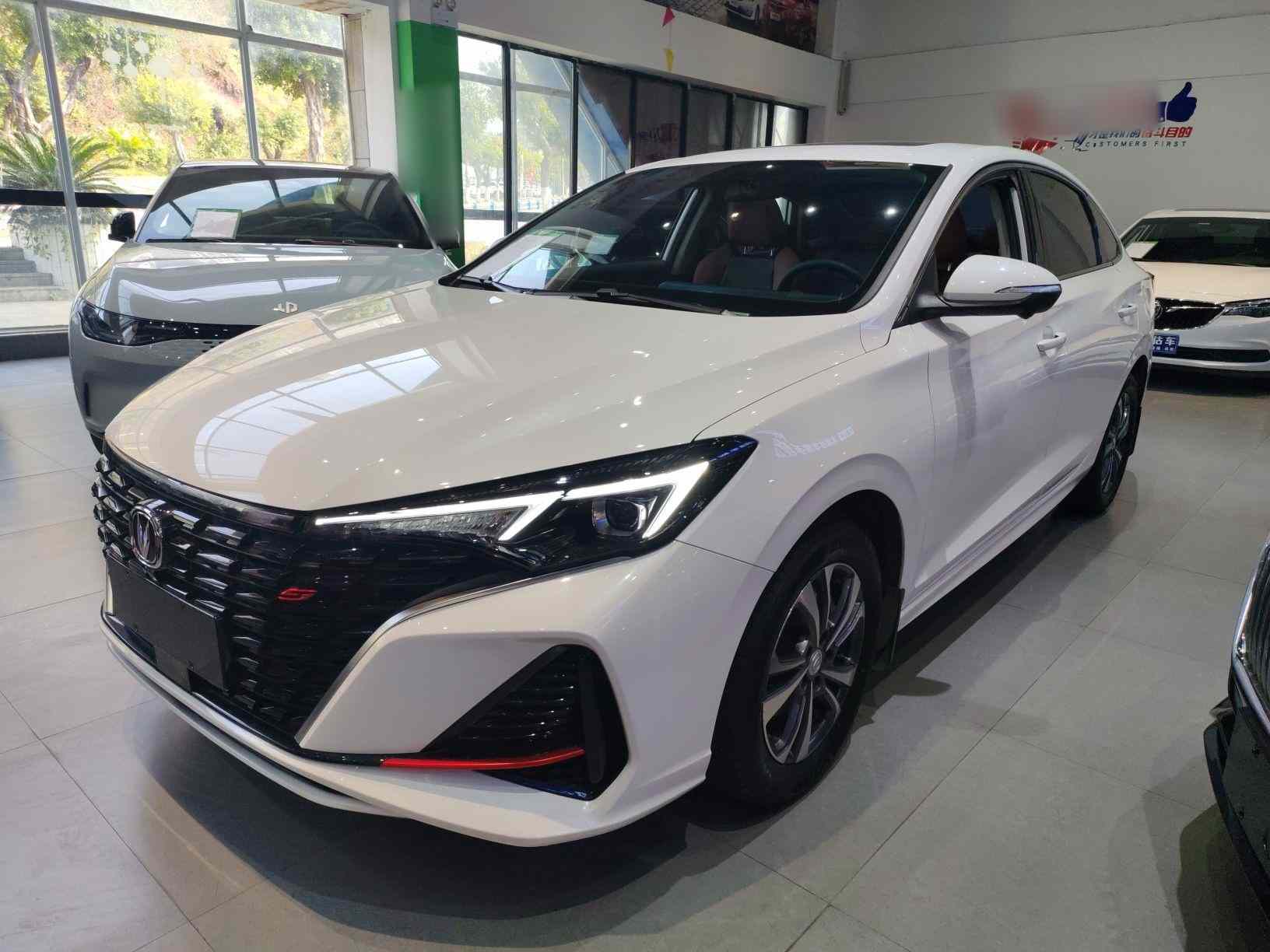 长安 逸动 2024款 PLUS 蓝鲸NE 1.4T GDI DCT高能版(2)