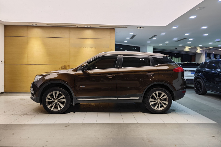 吉利汽车 博越 2016款 1.8TD 自动智尊型车身外观6003