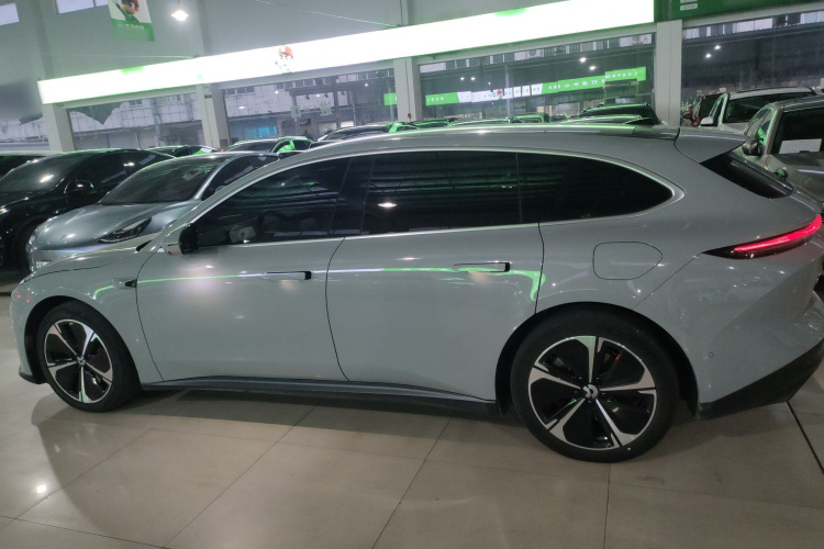 蔚来ET5T 2023款 75kWh Touring车身外观6003