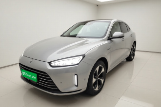 鸿蒙智行 问界M5 2022款 增程后驱标准版