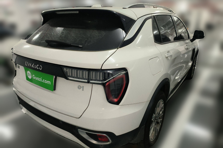 领克01 2017款 2.0T 两驱型版车身外观6005