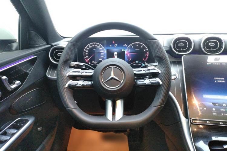 奔驰C级 2022款 改款 C 200 L 运动版中控内饰13