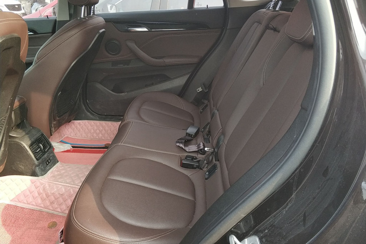 宝马X1 2020款 sDrive25Li 领先型中控内饰7004