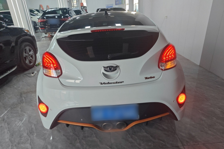 现代 Veloster飞思 2012款 1.6T 自动豪华版车身外观6