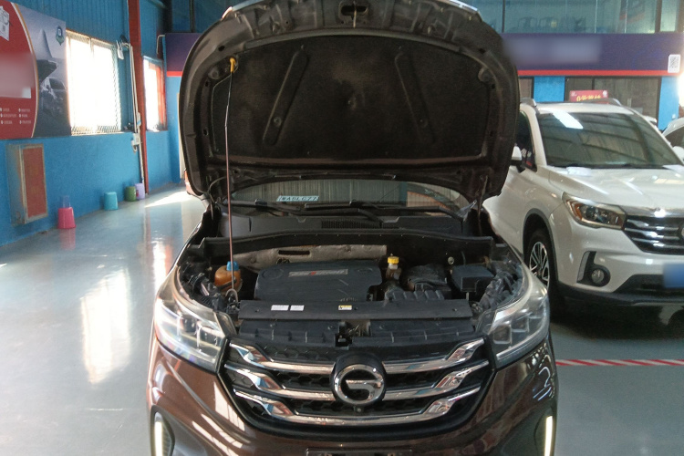 广汽传祺 传祺GS4 2018款 235T 自动两驱至尊版局部细节24