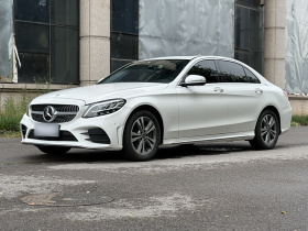 奔驰C级 2019款 C 180 L 时尚型运动版