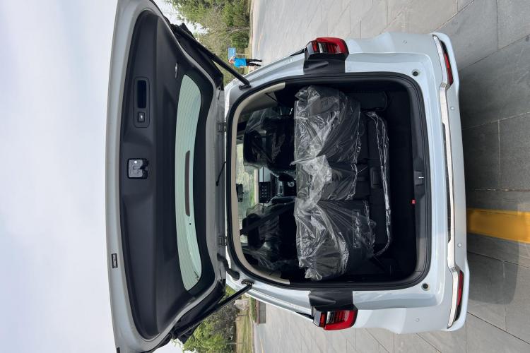 本田 艾力绅 2024款 2.0L e:HEV 豪华版中控内饰7015