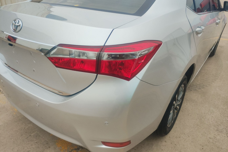 丰田 卡罗拉 2017款 改款 1.2T S-CVT GL车身外观9