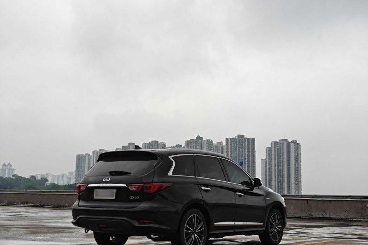 英菲尼迪QX60(进口) 2018款 2.5 S/C Hybrid 两驱卓越版 国VI车身外观6006