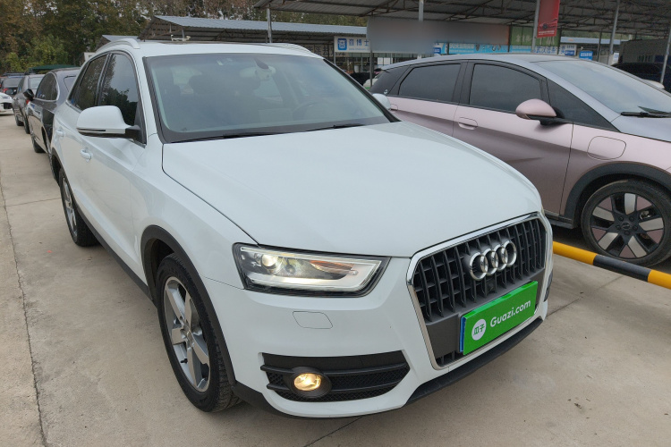 奥迪Q3 2015款 30 TFSI 进取型车身外观3
